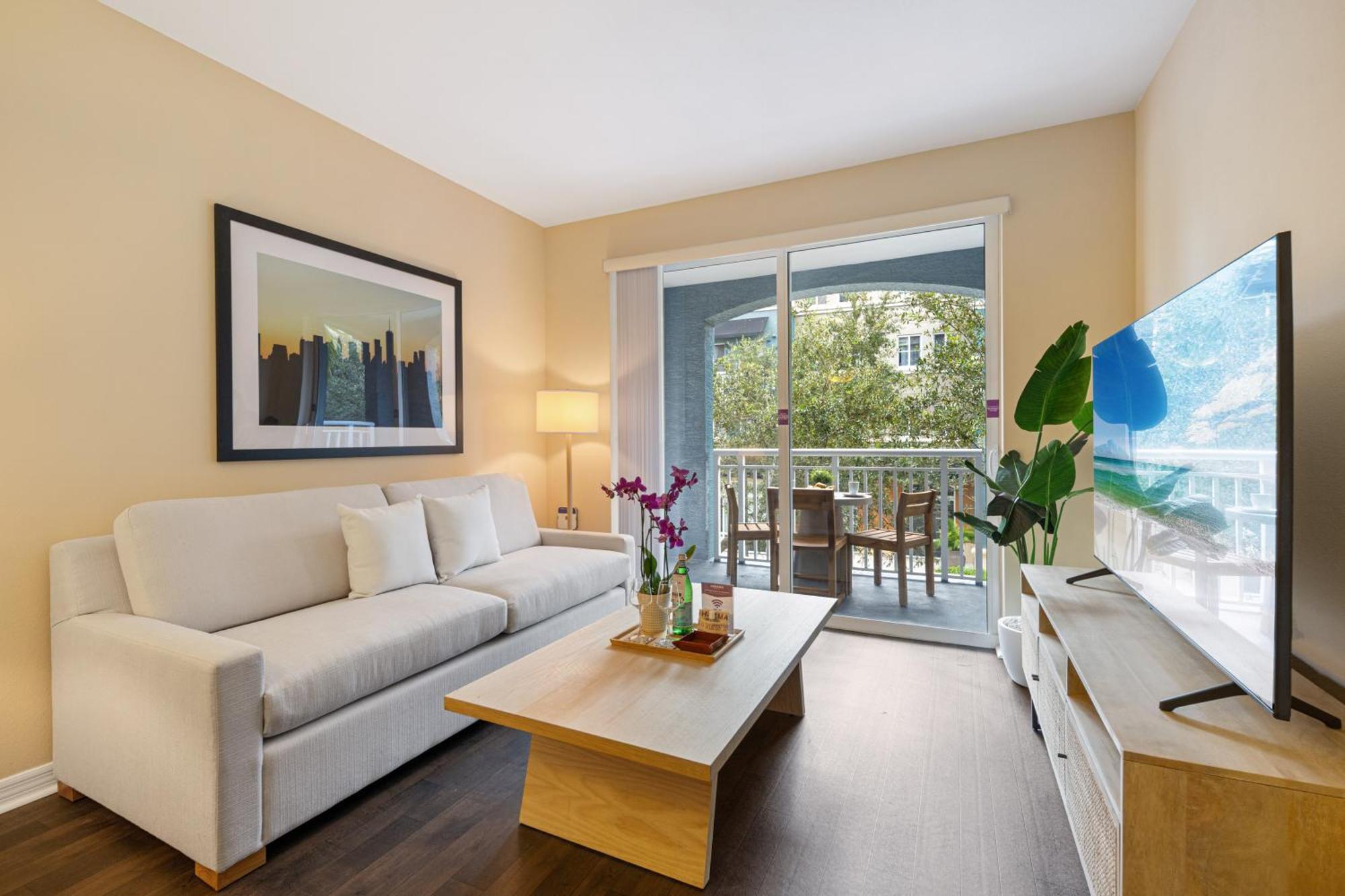 Dharma Home Suites South Miami At Red Road Commons Extérieur photo
